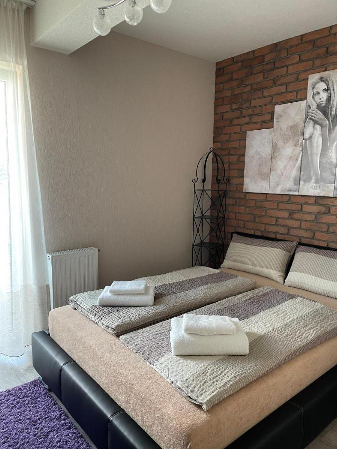 Apartamenty Bartnicza C Bielsko-Biała Exterior photo